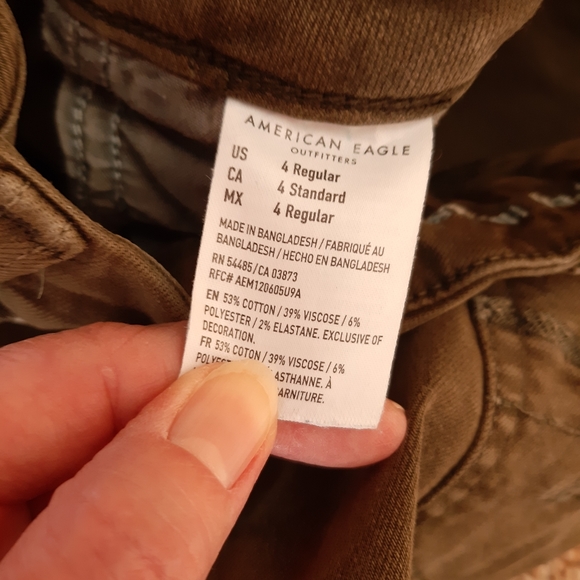 American Eagle Distressed Curvy Super Hi Rise Jegging Jeans size 4 - Picture 13 of 16